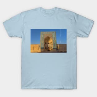 Uzbekistan. Bukhara. Mosque. T-Shirt